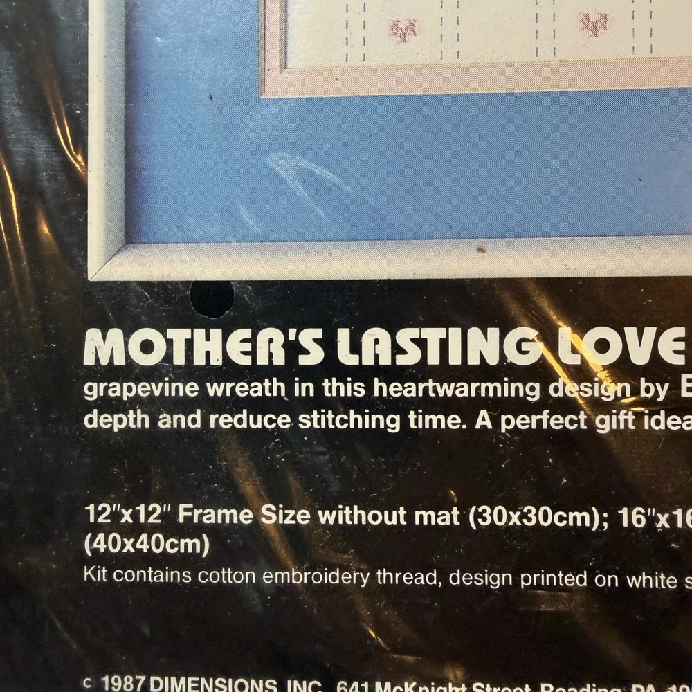Dimensions Mother's Love Stamped Cross Stitch Kit 3072 Vintage‎ 1987 Floral New